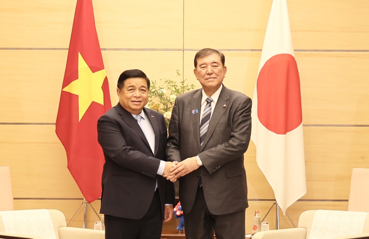 Phó Thủ tướng Chính phủ Nguyễn Chí Dũng hội kiến Thủ tướng Nhật Bản Ishiba Shigeru